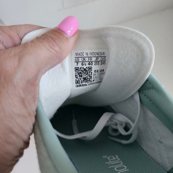 Adidas Originals Gazelle Hazy Green/ Cloud White/ Bliss Pink- Women's Sz 7  $140 - Picture 10 of 12